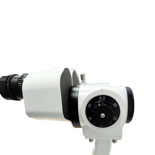 SL-320 and SL-520 slit lamp microscopes for detailed anterior segment examination